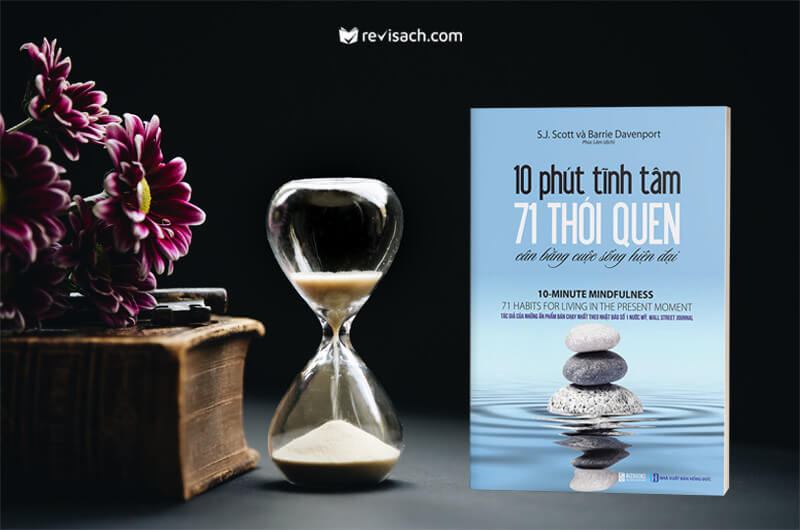 review-book-10-phut-tinh-tam-revisach.com