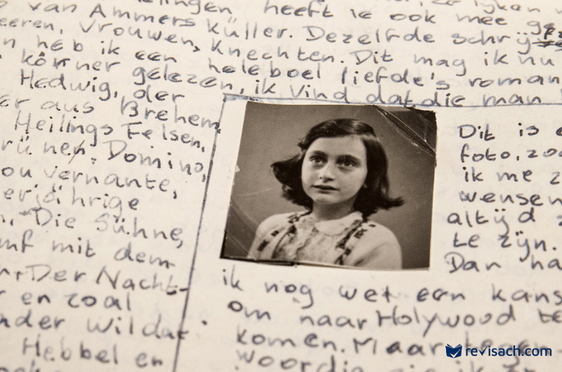 review-book-nhat-ky-anne-Frank-2